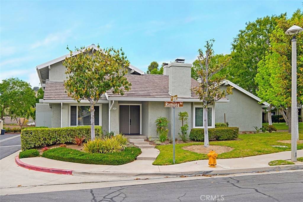 Yorba Linda, CA 92887,21113 Via Arnaz #59