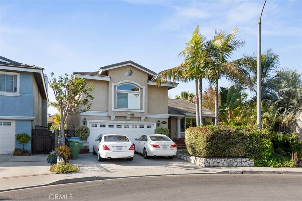 Seal Beach, CA 90740,3561 Dahlia CIR