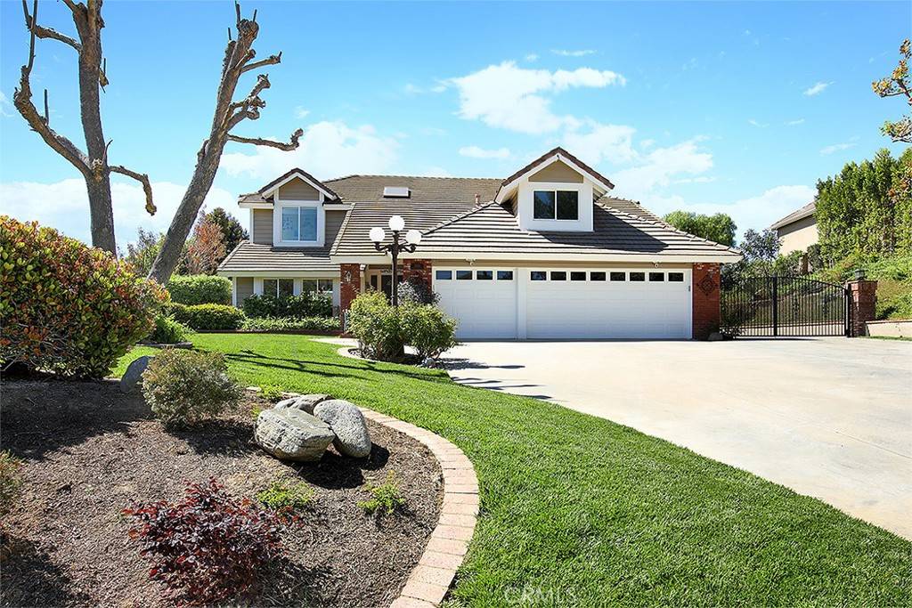 Yorba Linda, CA 92886,21180 Ridge Park DR