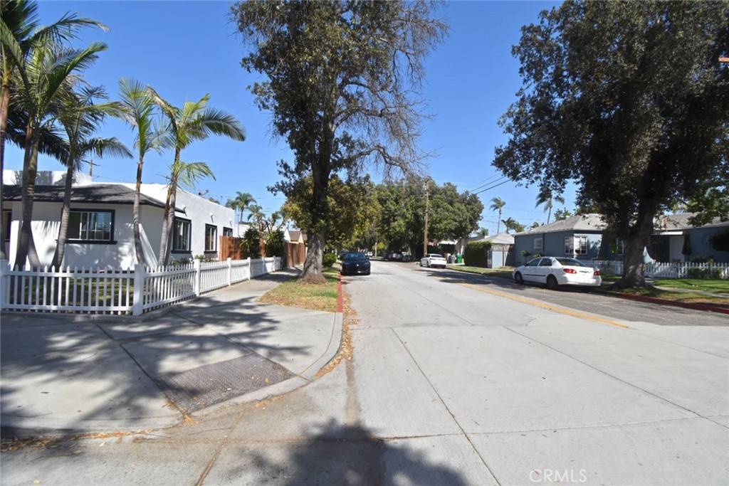 Santa Ana, CA 92707,1249 S Garnsey ST