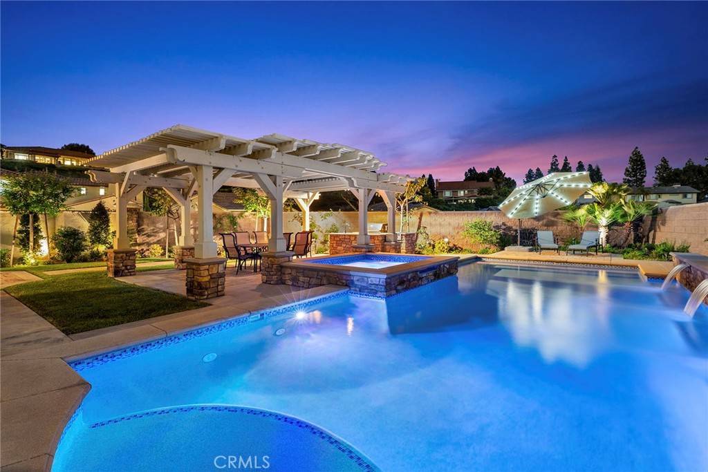 Yorba Linda, CA 92886,4287 Genoa WAY