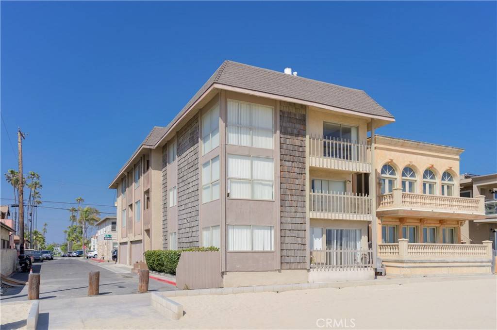 Seal Beach, CA 90740,1301 Seal WAY #1-4