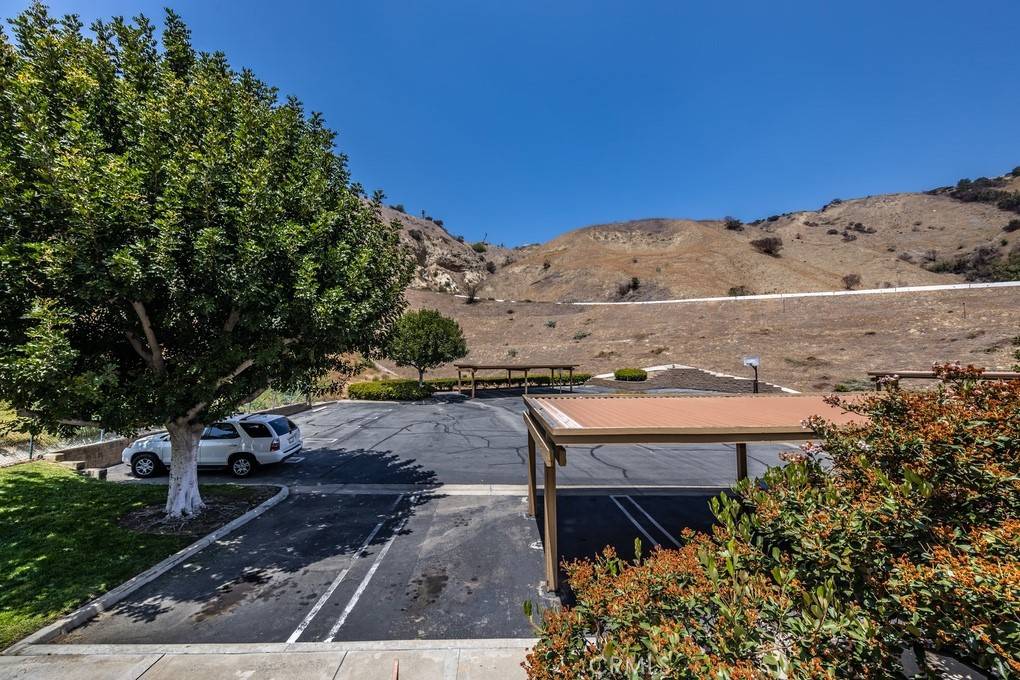 Yorba Linda, CA 92887,5005 Twilight Canyon RD #37E