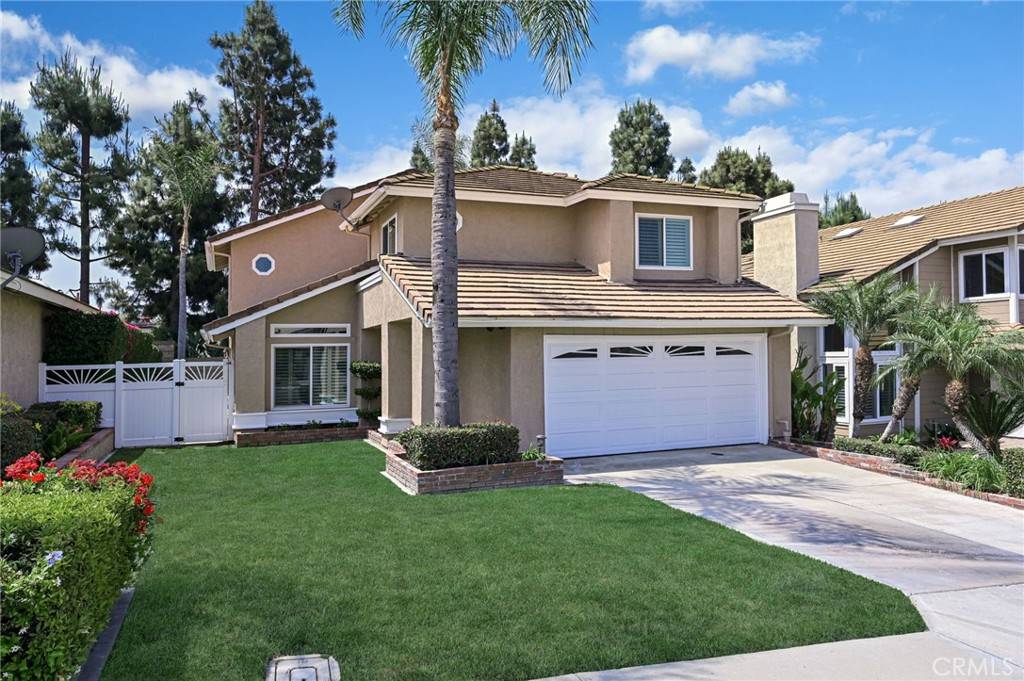 Yorba Linda, CA 92886,17420 Briardale LN