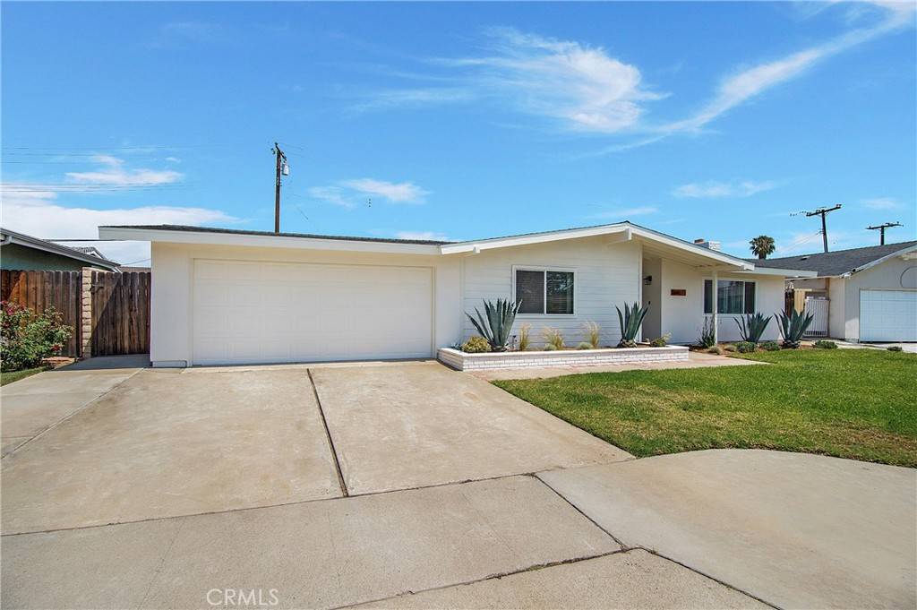 Costa Mesa, CA 92626,1646 Minorca DR