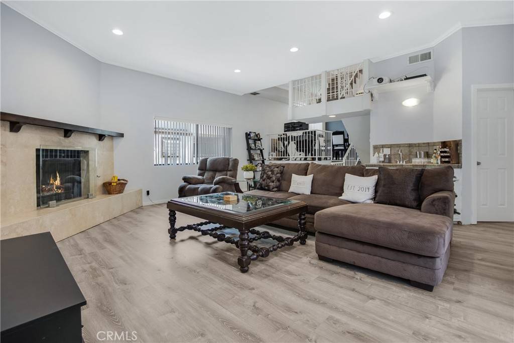Canoga Park, CA 91304,7650 Topanga Canyon BLVD #1