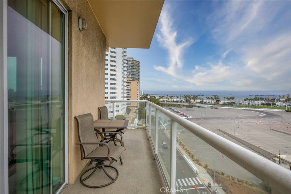 Long Beach, CA 90802,488 E Ocean BLVD #616