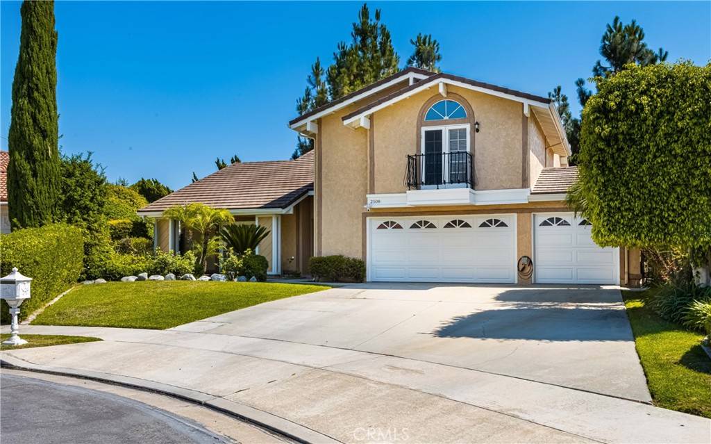 Fullerton, CA 92833,2508 Royale PL