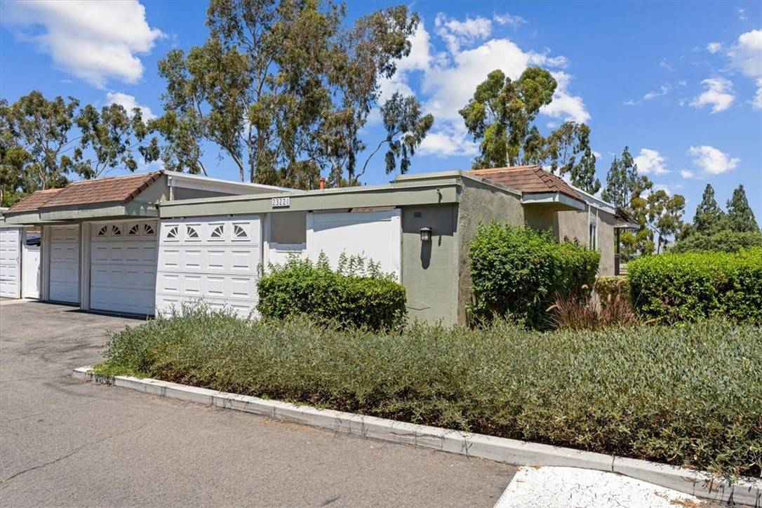 Laguna Hills, CA 92653,23221 Caminito Andreta #43