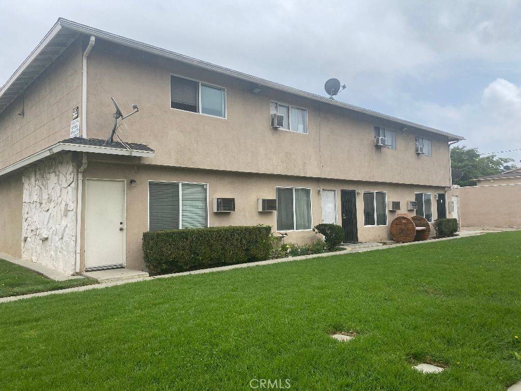 Corona, CA 92878,937 Mesa Verde AVE