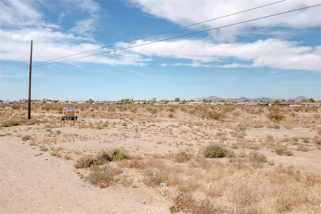0 Bear Valley RD Apple Valley, CA 92308