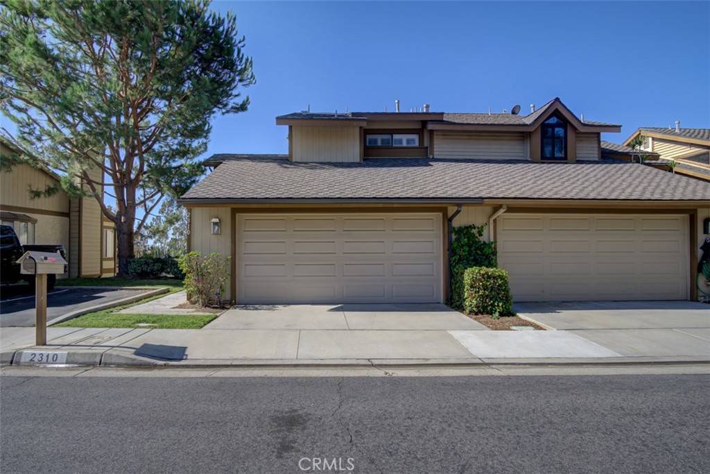 Fullerton, CA 92833,2310 Applewood CIR #5