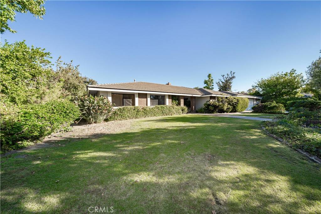 Villa Park, CA 92861,18061 Mark CIR