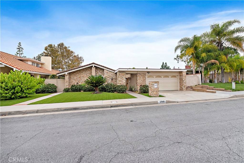 Anaheim Hills, CA 92807,6509 E Via Estrada