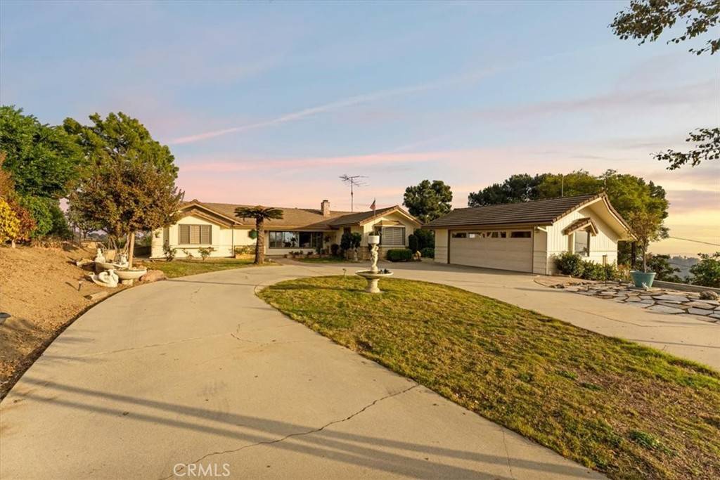 La Habra Heights, CA 90631,858 Reposado DR