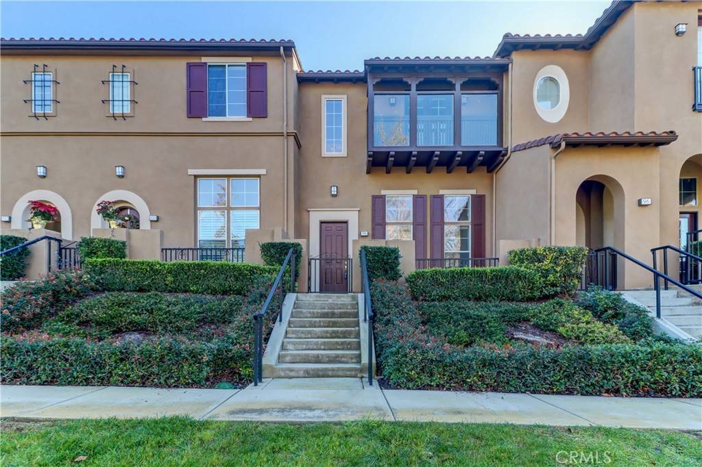 Irvine, CA 92602,98 Chula Vista