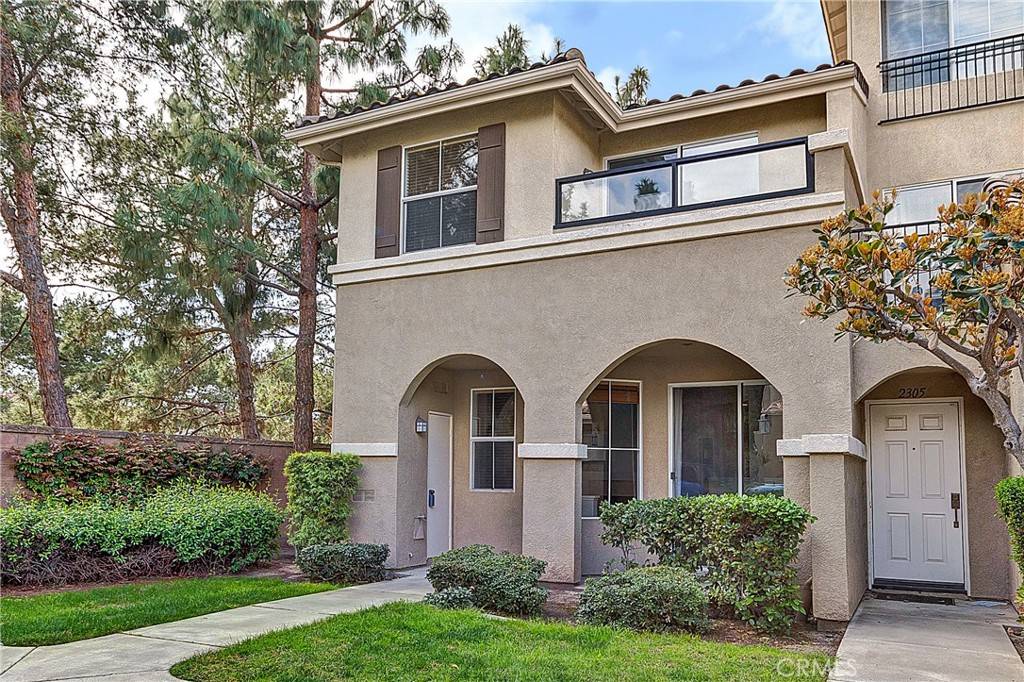 Irvine, CA 92618,2304 Crescent Oak