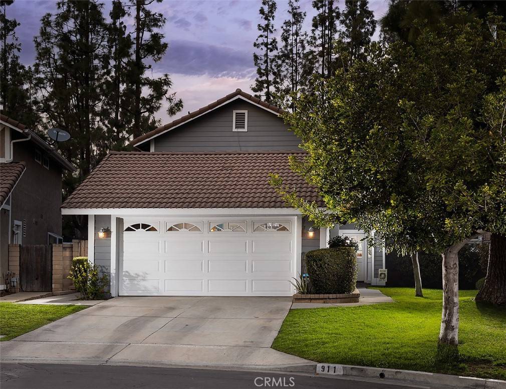 Placentia, CA 92870,911 Carole Circle