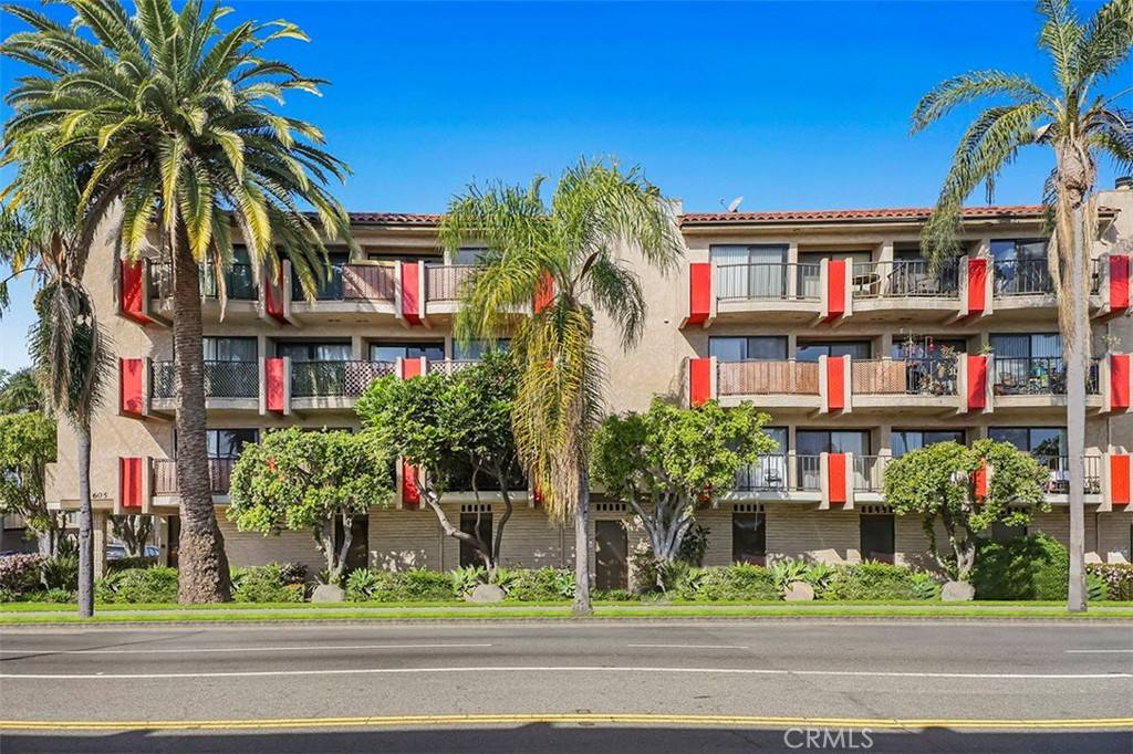 Long Beach, CA 90814,605 Redondo Avenue #303