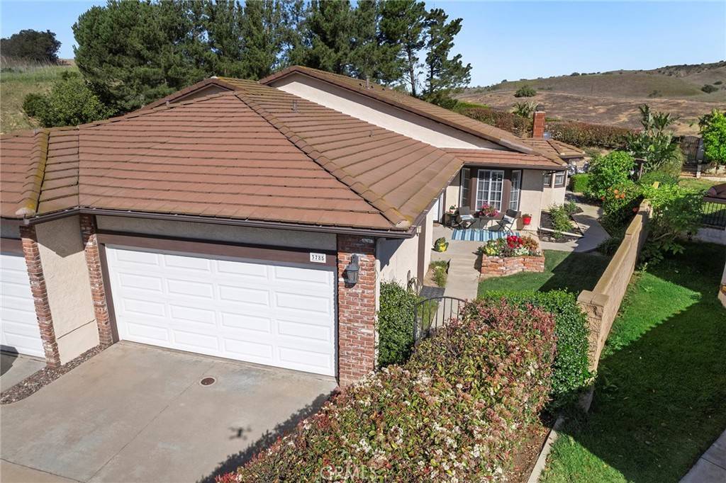 Yorba Linda, CA 92886,3785 Blue Gum DR