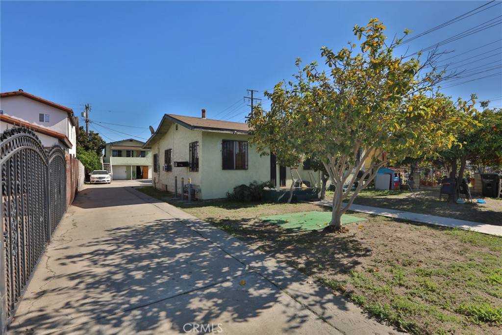 Maywood, CA 90270,6152 Wilcox AVE