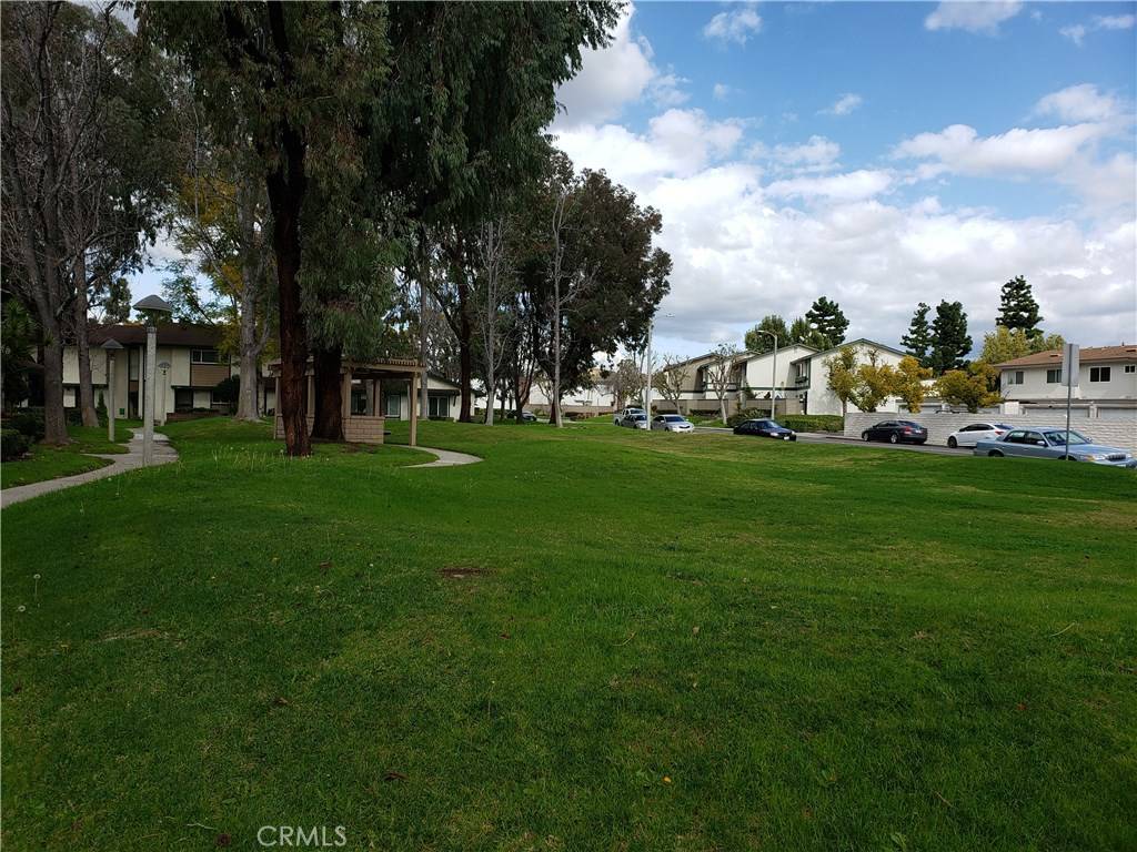 Buena Park, CA 90621,5511 Muir DR