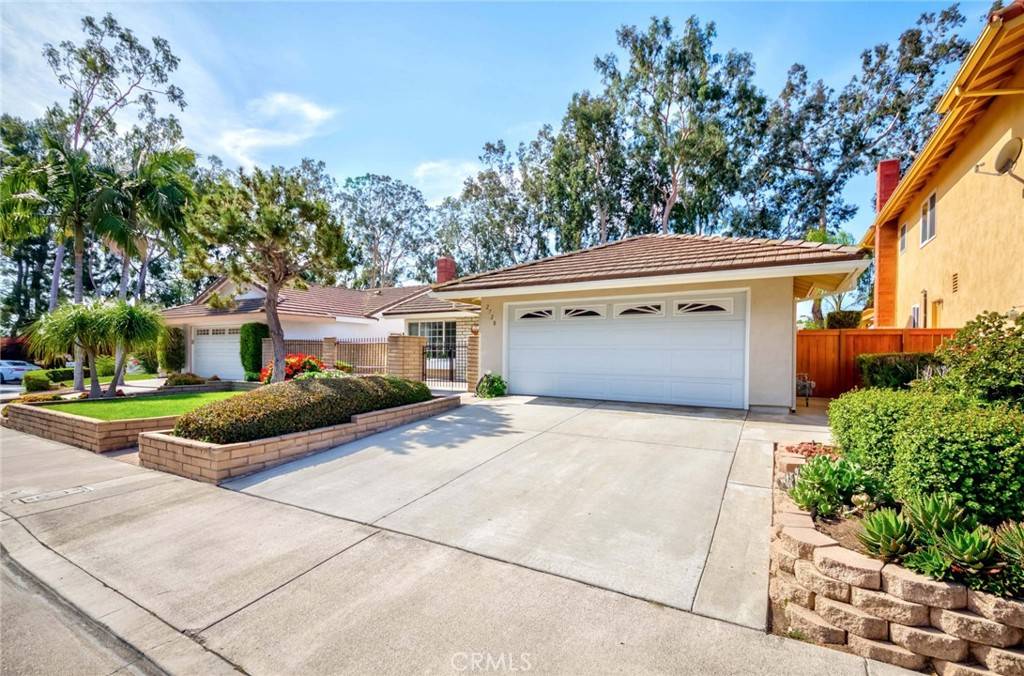 Fullerton, CA 92833,2720 Baycrest Pl