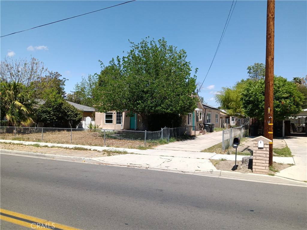 Hemet, CA 92543,532 WHITTIER