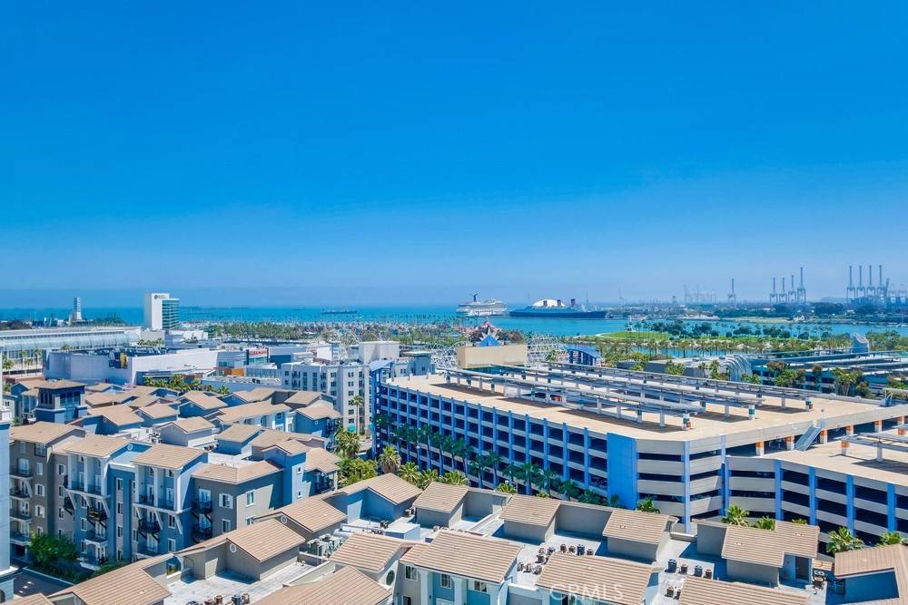 Long Beach, CA 90802,360 W Ocean BLVD #907
