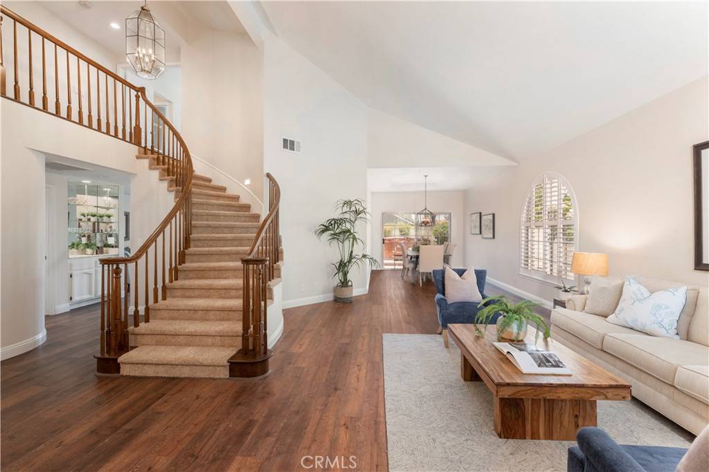 Yorba Linda, CA 92887,5565 Via Cervantes