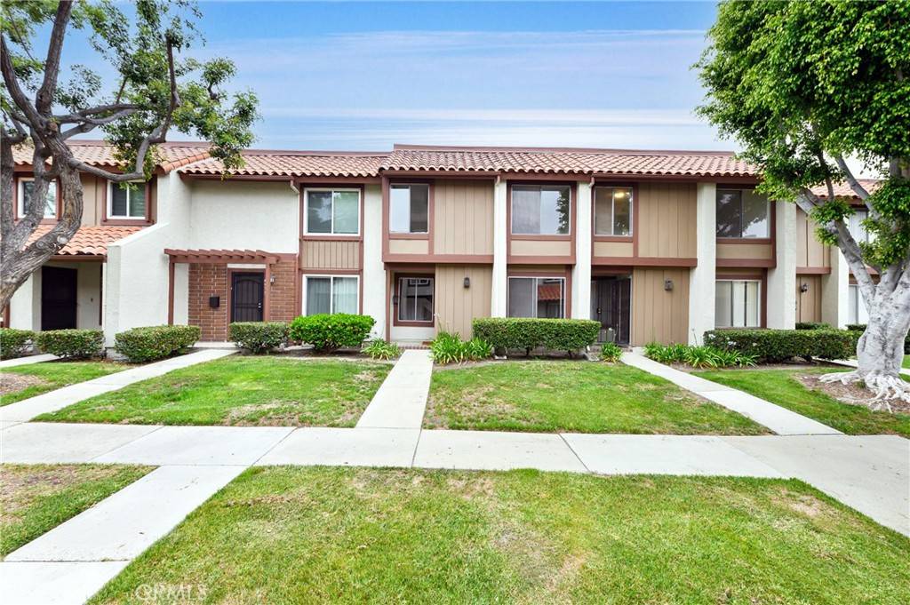 Buena Park, CA 90621,4979 Avila WAY