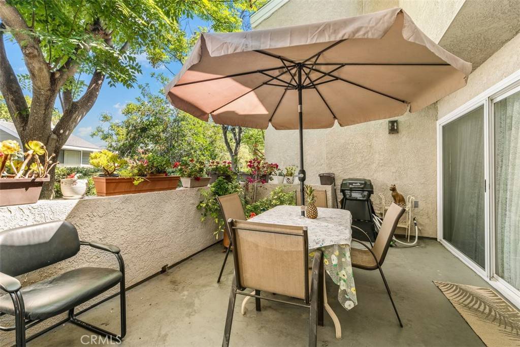 Lake Forest, CA 92630,26343 W. Grove Cir, #50