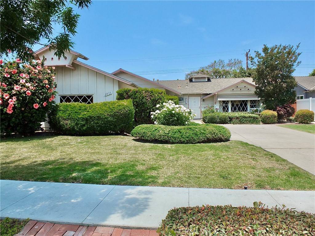 Rossmoor, CA 90720,2871 Bostonian DR