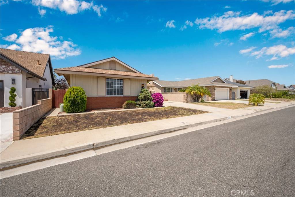 La Palma, CA 90623,5171 Del Norte CIR