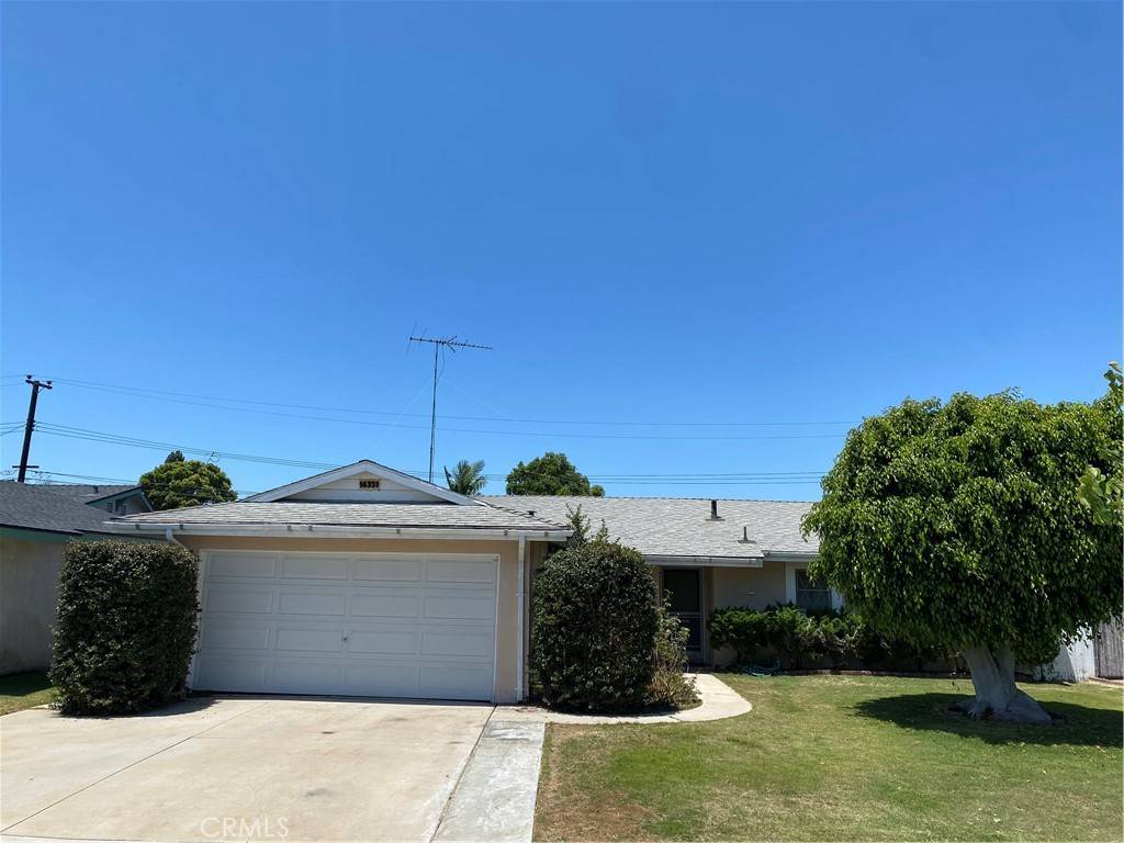 Huntington Beach, CA 92649,16351 Hollywood Lane