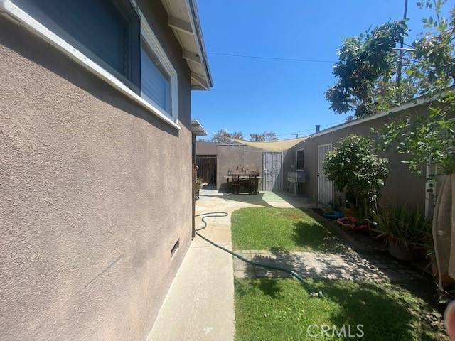 Long Beach, CA 90807,926 E San Antonio DR