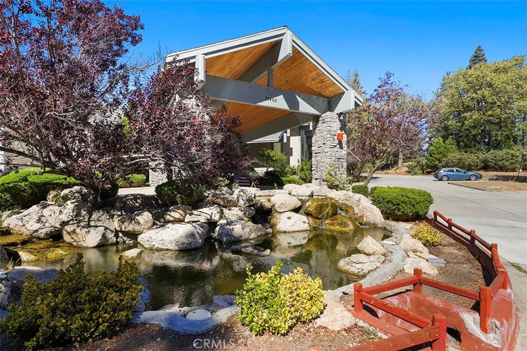 Lake Arrowhead, CA 92352,27114 Sugar Pine DR