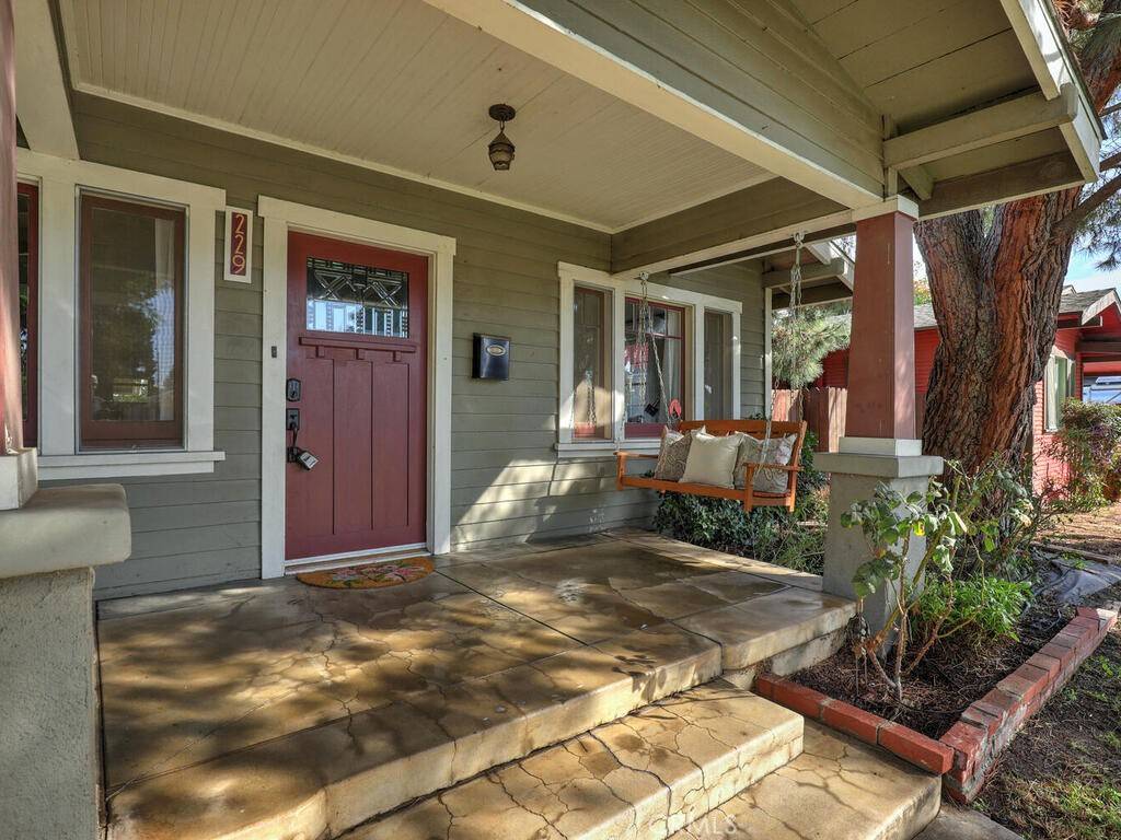 Fullerton, CA 92832,229 Jacaranda PL