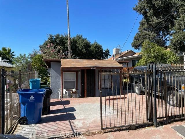 Tujunga, CA 91042,10015 Marcus AVE