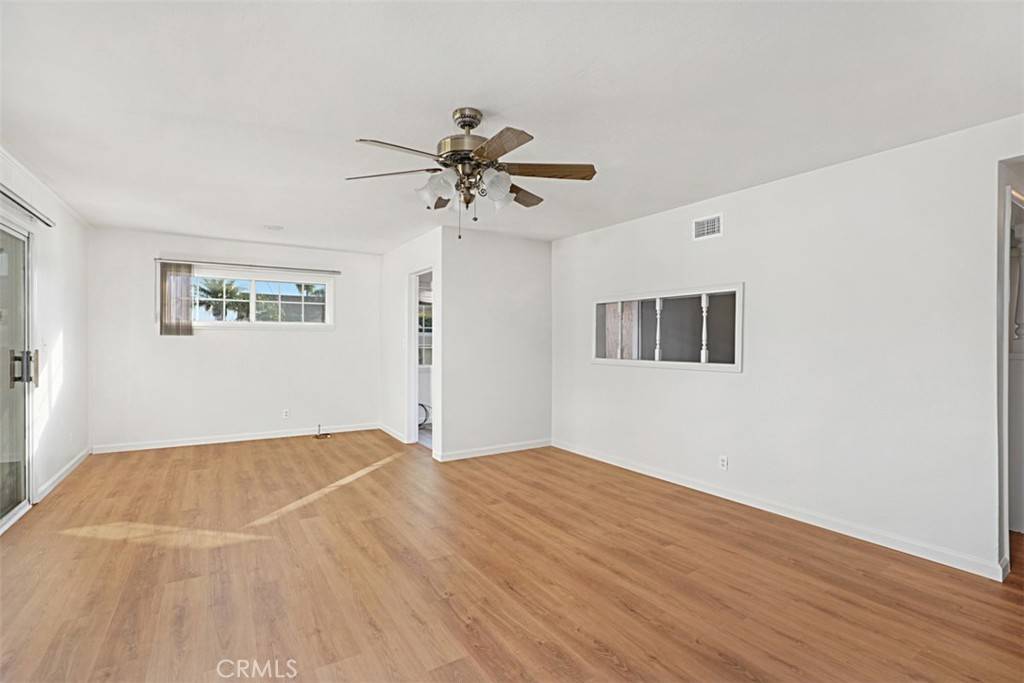 Buena Park, CA 90620,9094 Via Vista DR
