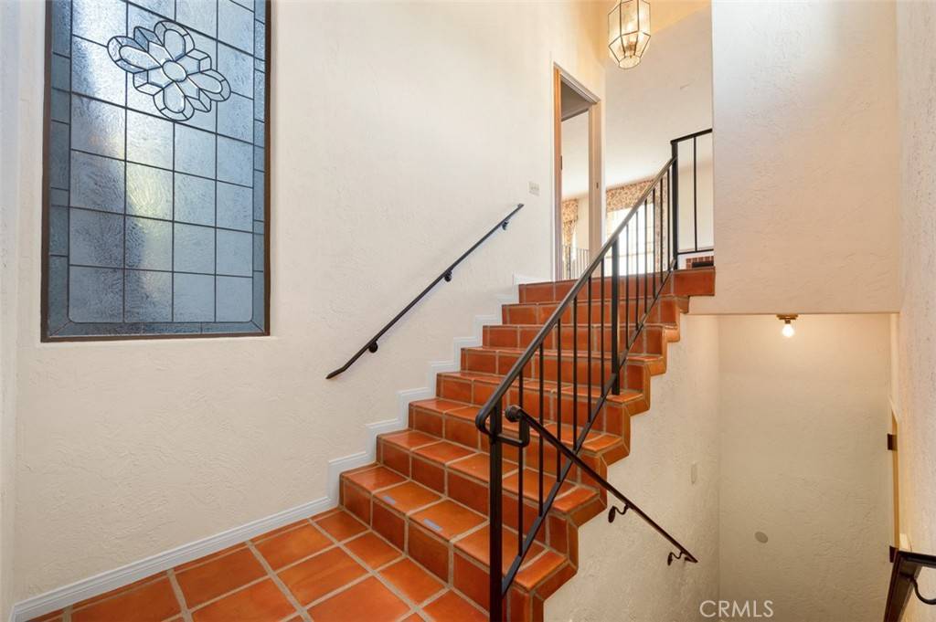 San Clemente, CA 92672,344 Calle Bahia