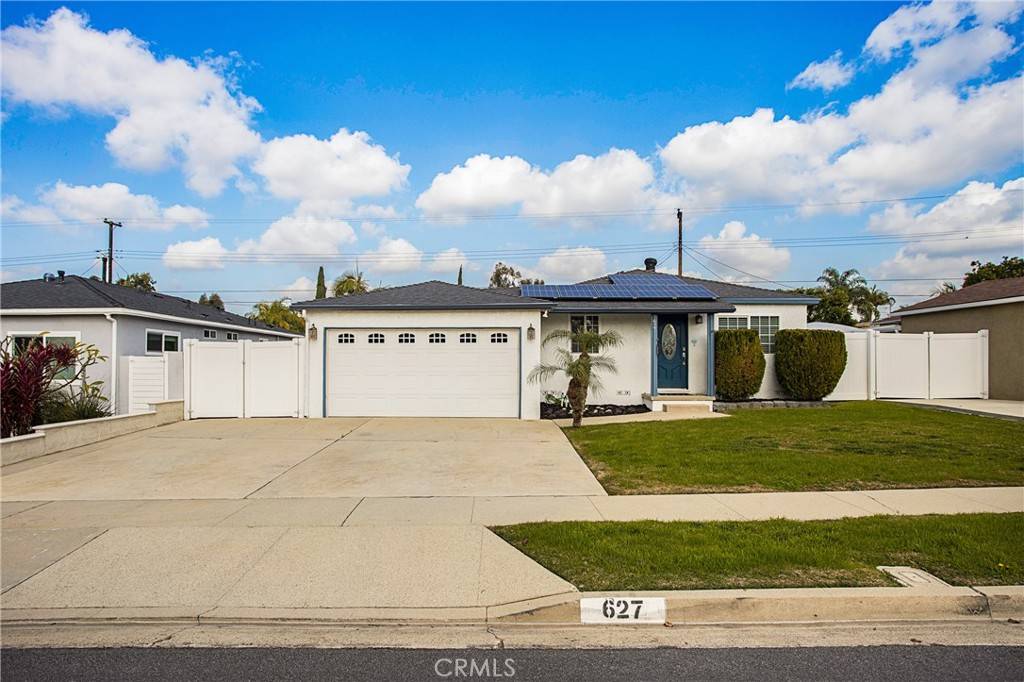 Brea, CA 92821,627 Cottonwood DR