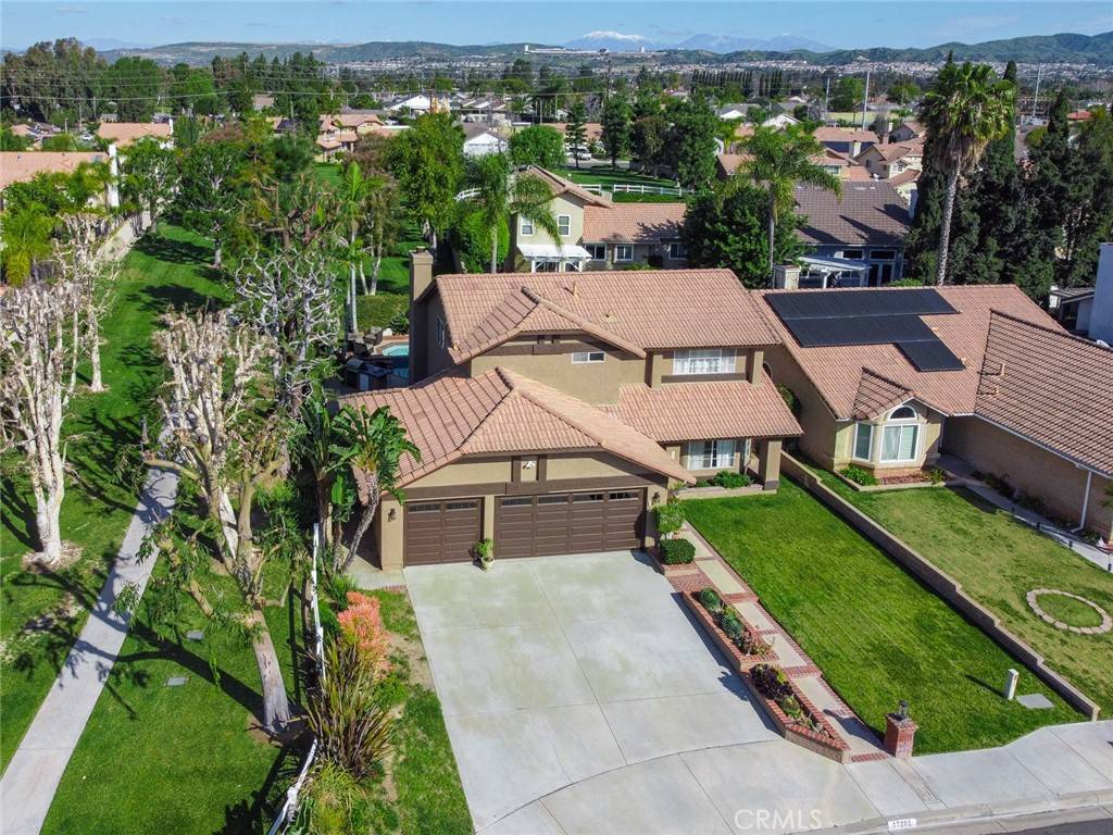 Yorba Linda, CA 92886,17205 Growers CIR