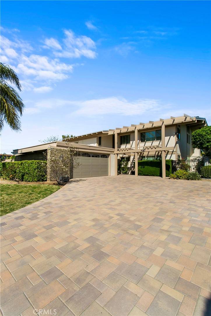 Buena Park, CA 90621,5562 Lockhaven DR