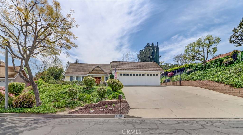 Yorba Linda, CA 92887,21074 Via Coronado