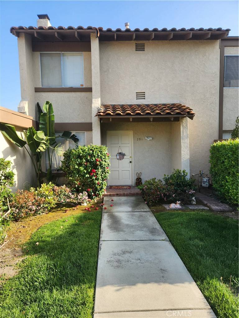 Anaheim Hills, CA 92807,251 S Camino De Naranjas