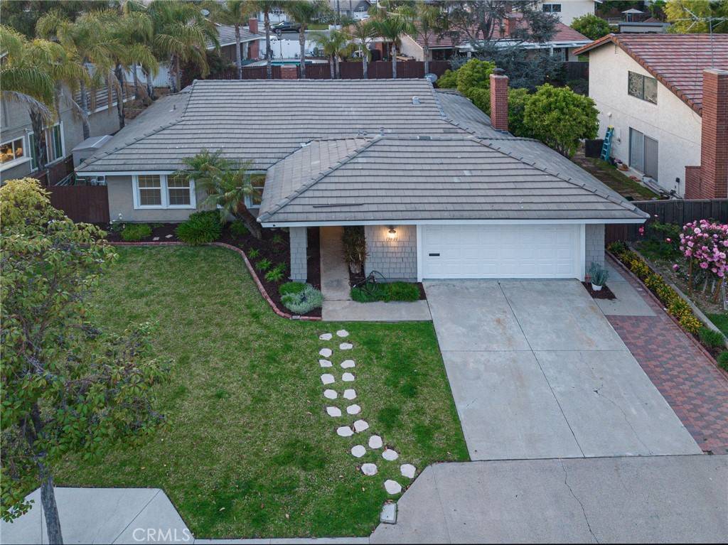 Yorba Linda, CA 92886,19821 LOMBARDY LN