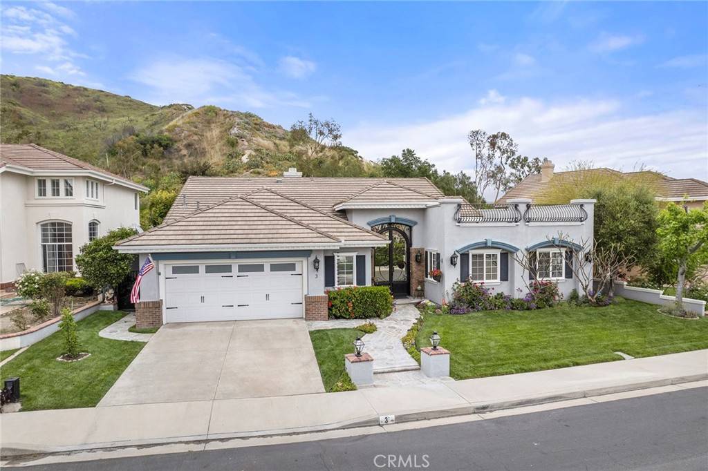 Lake Forest, CA 92610,3 Calle Cabrillo