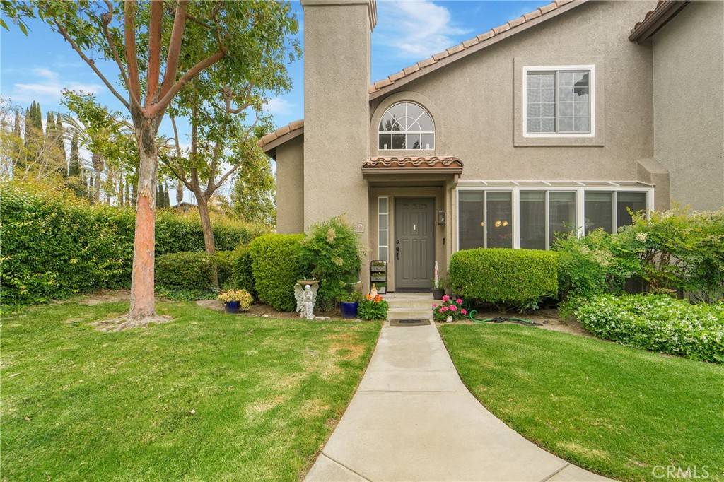 Aliso Viejo, CA 92656,27 Tulip PL