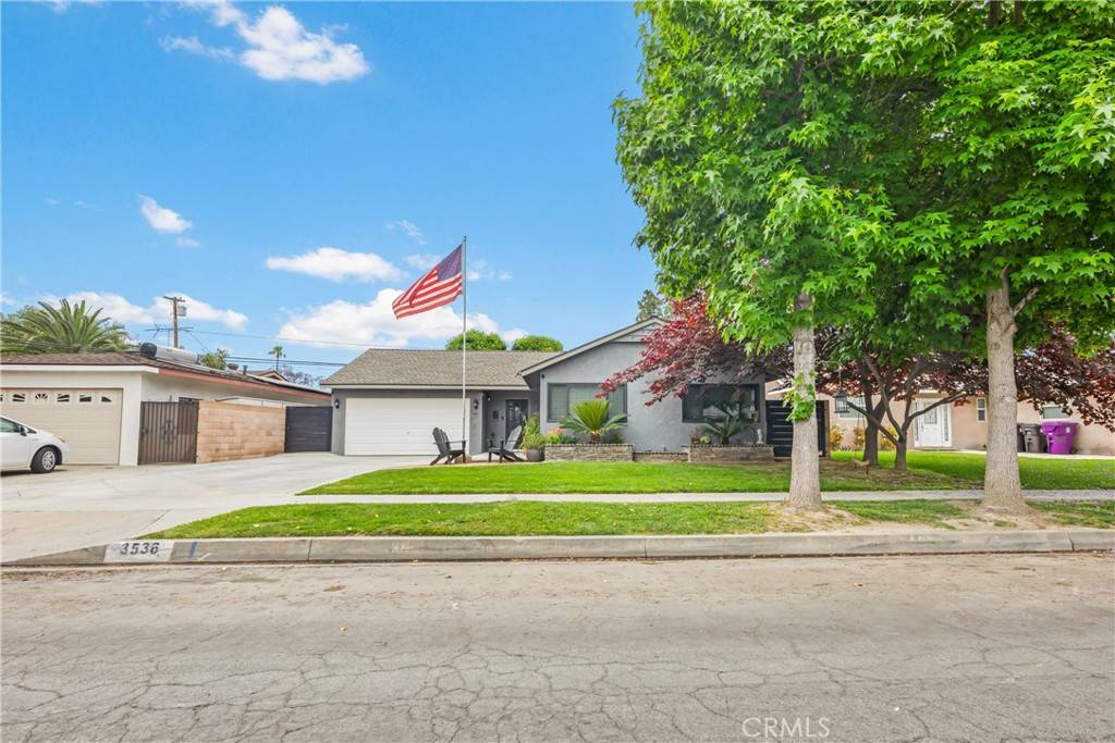 Long Beach, CA 90808,3536 Knoxville AVE